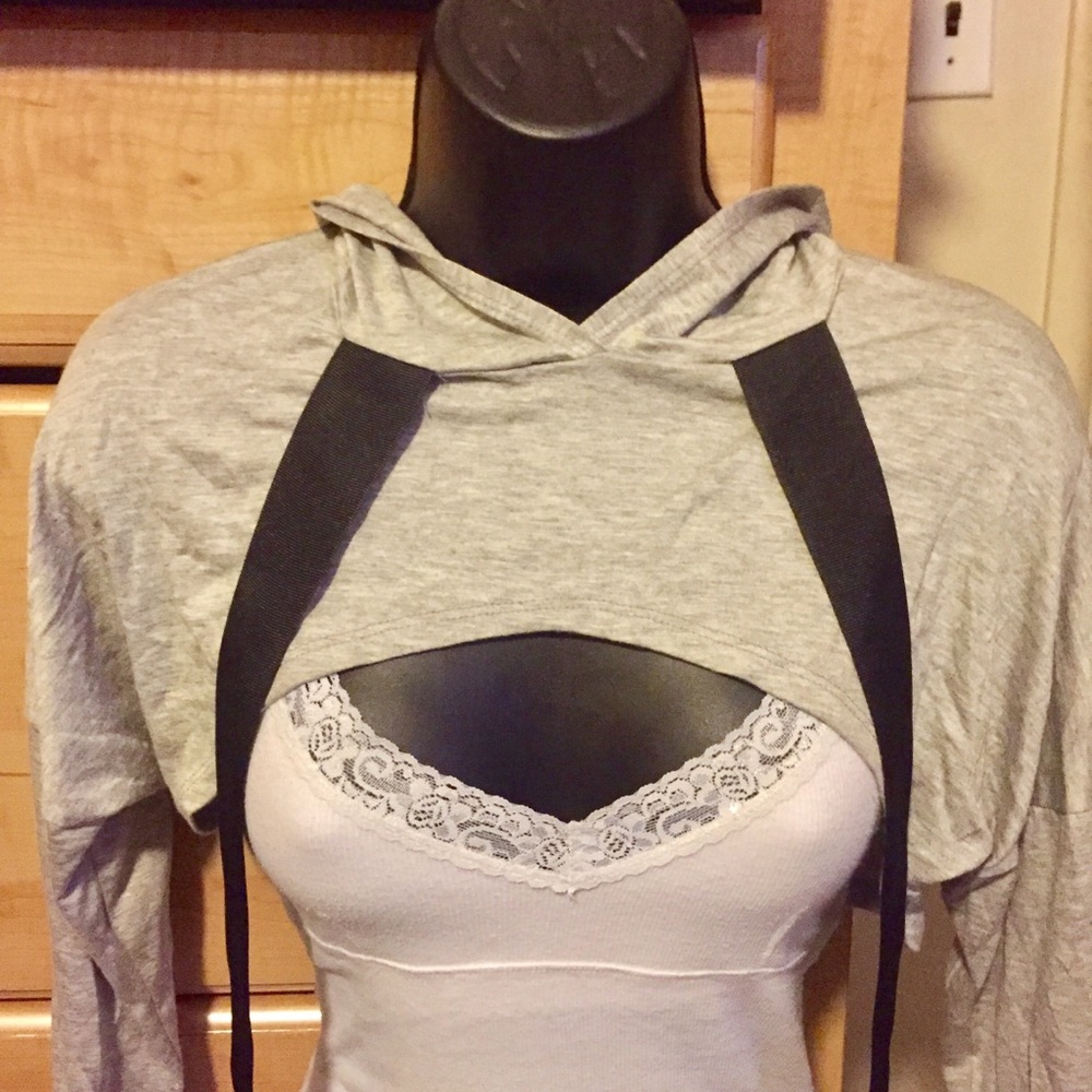 *SOLD* Cropped Pullover Hoodie - Picture 3 of 8